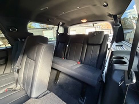 Used 2017 Ford Expedition EL XL image 26