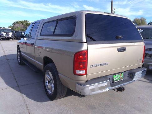 Used 2004 Dodge Ram 1500 Truck SLT image 3