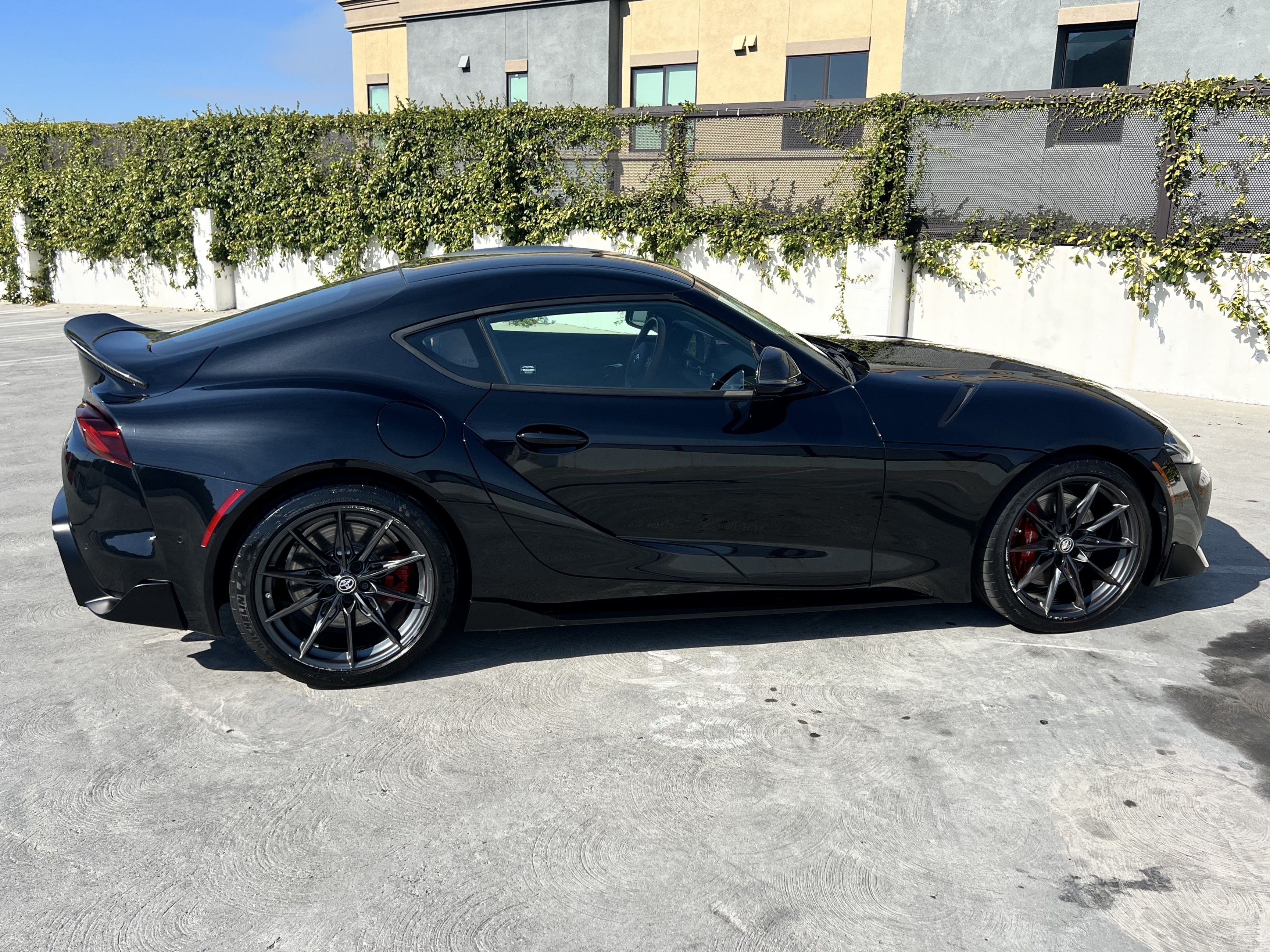 Used 2024 Toyota Supra Premium RWD image 4