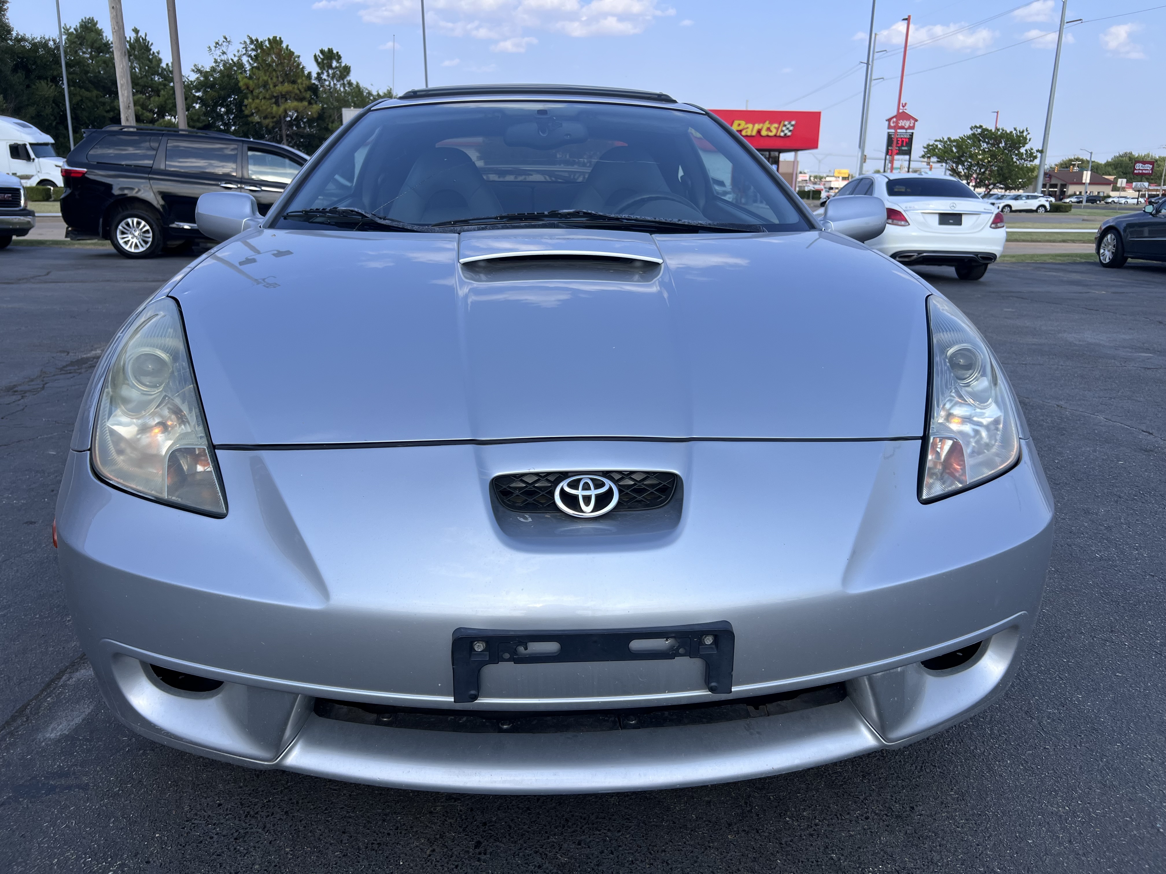 Used 2001 Toyota Celica GT FWD image 2