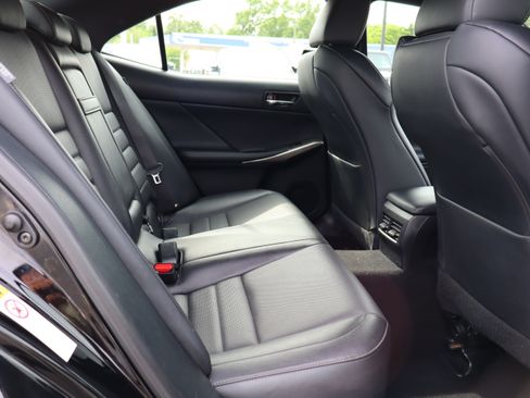 Used 2016 Lexus IS 300 AWD F Sport image 13
