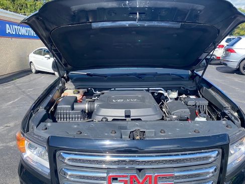 Used 2016 GMC Canyon SLE image 17