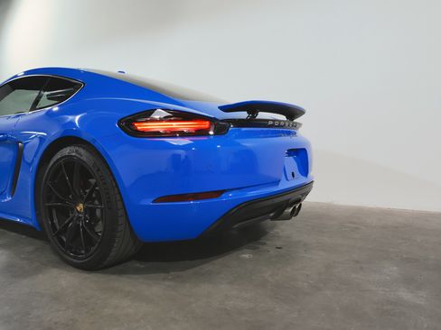 Used 2022 Porsche 718 Cayman S image 63