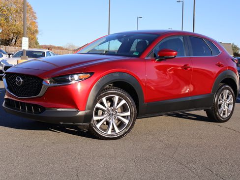 Used 2021 MAZDA CX-30 image 2