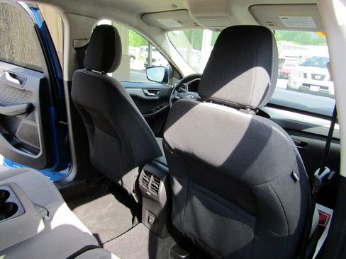 Used 2020 Ford Escape AWD SE image 25