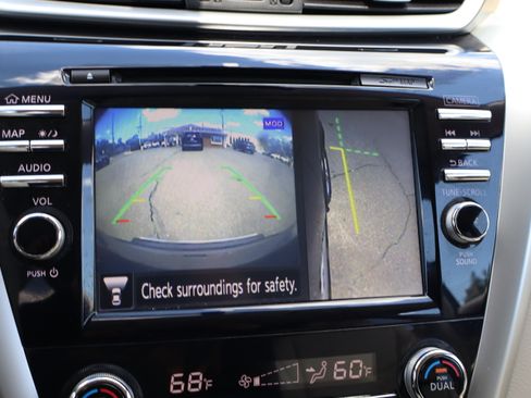 Used 2018 Nissan Murano AWD Platinum image 28
