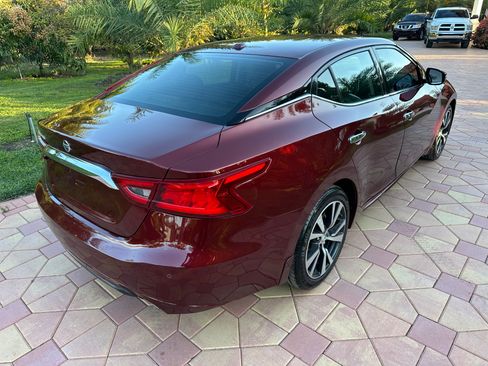 Used 2016 Nissan Maxima SR FWD image 4