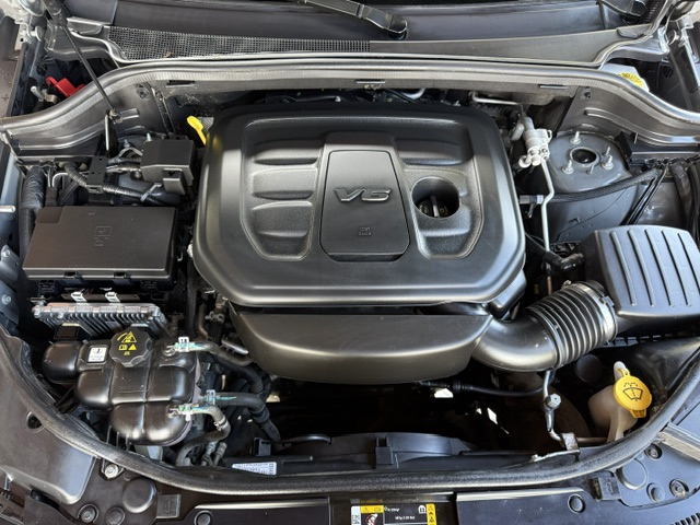 Used 2021 Jeep Grand Cherokee 4WD Laredo image 21