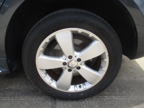 Used 2010 Mercedes-Benz ML 350 image 19
