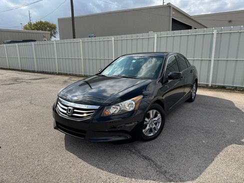 Used 2012 Honda Accord SE image 2