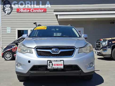 Used 2013 Subaru XV Crosstrek 2.0i Premium image 3