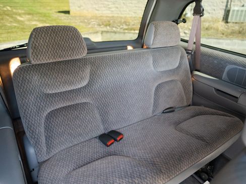 Used 1998 Plymouth Grand Voyager SE image 13