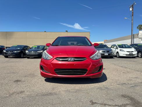 Used 2016 Hyundai Accent SE Hatchback FWD image 13