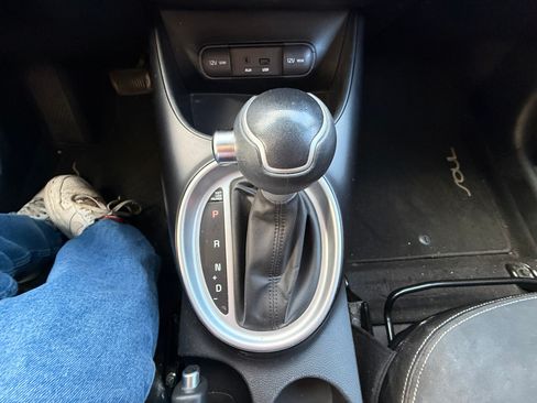 Used 2014 Kia Soul image 17