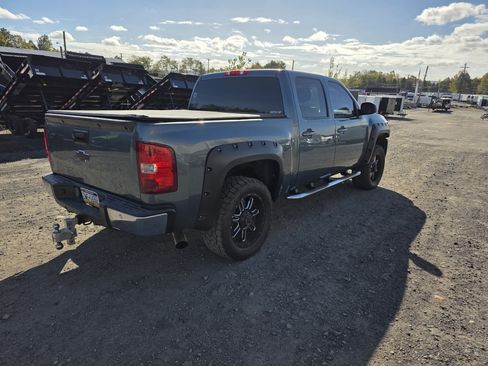 Used 2011 Chevrolet Silverado 1500 LT Z71 image 5