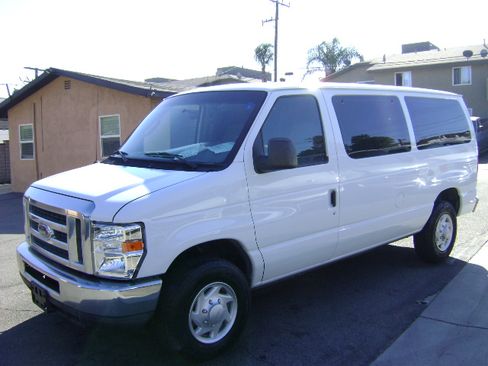 Used 2008 Ford E-350 and Econoline 350 image 4