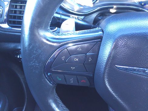 Used 2015 Chrysler 200 S image 26