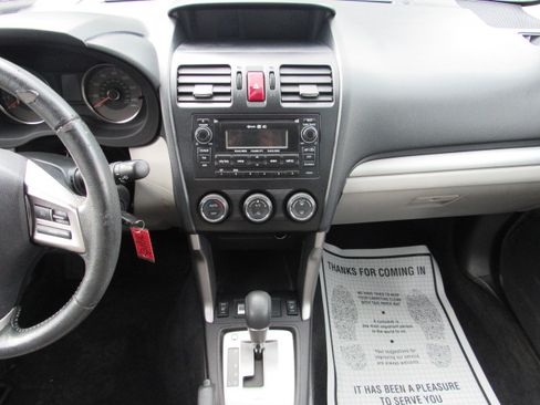 Used 2014 Subaru Forester 2.5i Limited AWD/4WD image 20