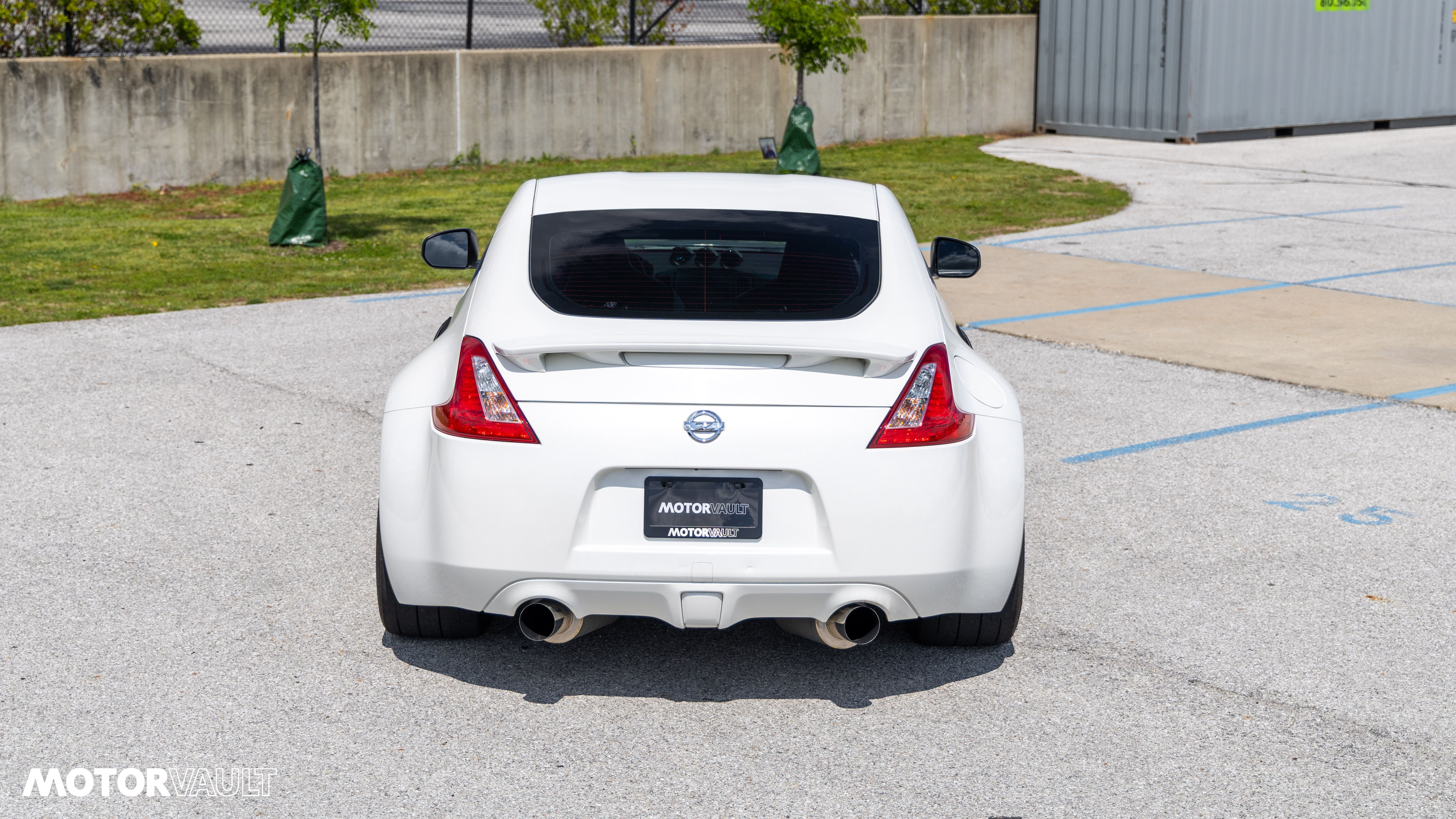 Used 2013 Nissan 370Z Coupe RWD image 17