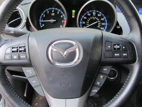 Used 2013 MAZDA MAZDA3 i Touring image 14