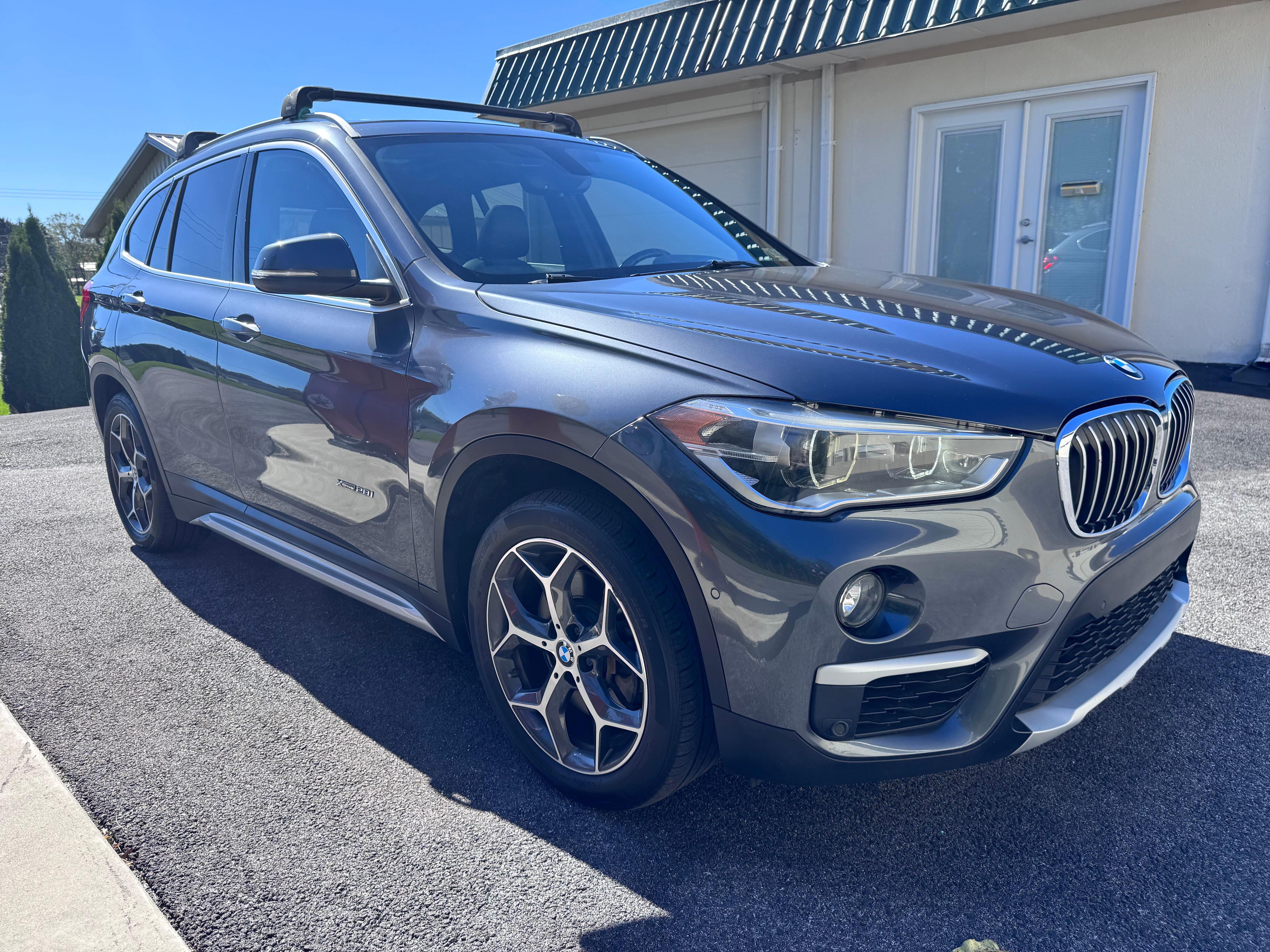 Used 2016 BMW X1 xDrive28i AWD/4WD image 4