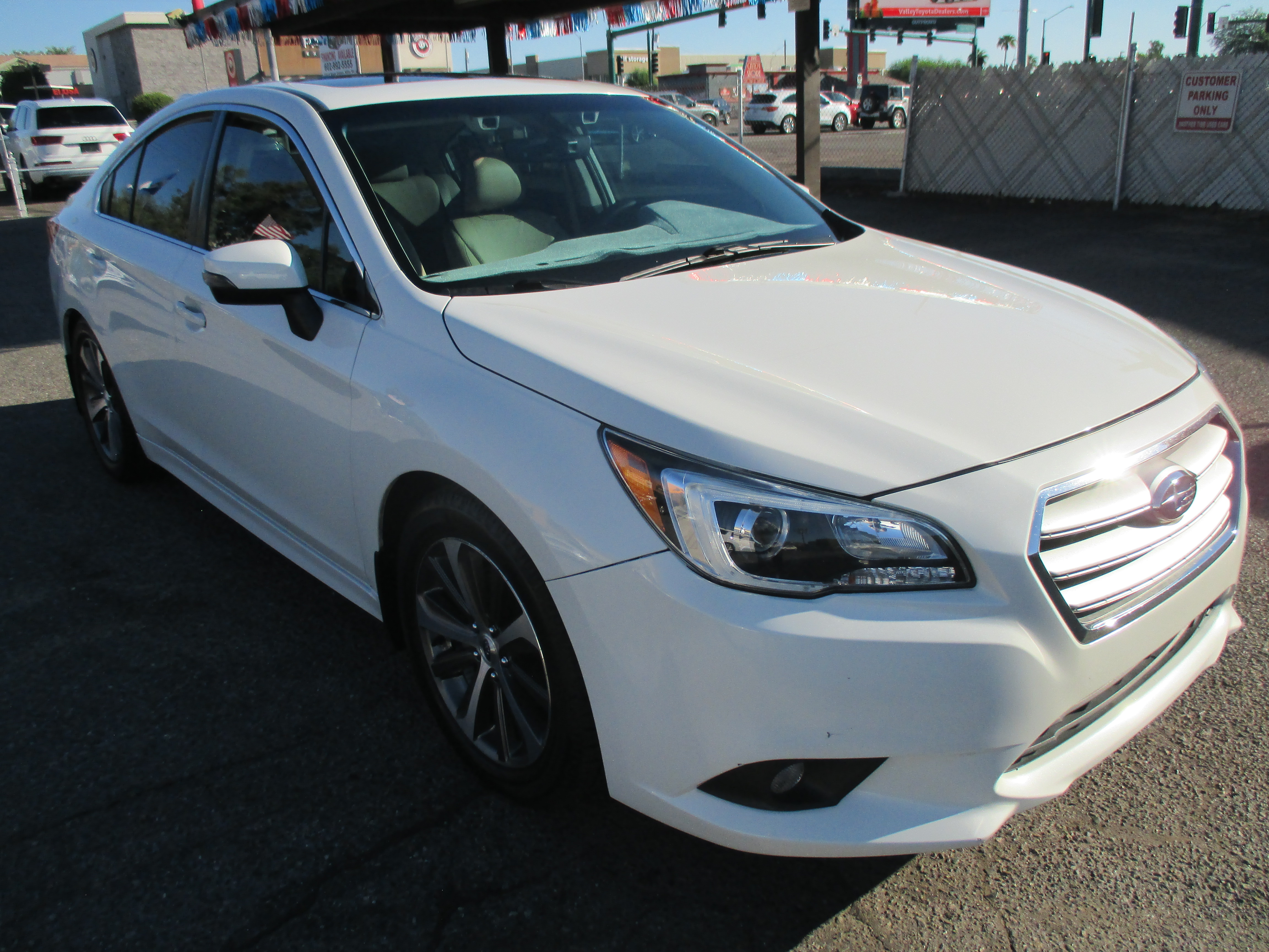 Used 2017 Subaru Legacy 2.5i Limited Sedan 4D AWD/4WD image 16