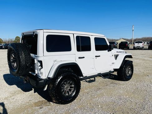Used 2025 Jeep Wrangler Rubicon 392 image 4