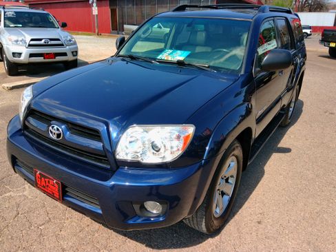 Used 2007 Toyota 4Runner Limited image 8