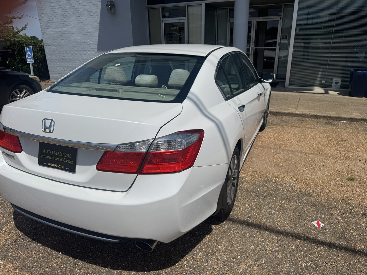 Used 2013 Honda Accord LX Sedan image 4