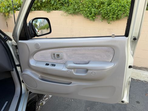 Used 2004 Toyota Tacoma TRD Off-Road image 31