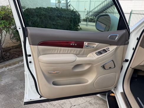 Used 2008 Lexus GX 470 image 13