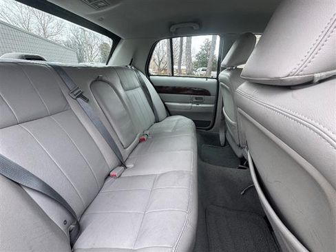 Used 2004 Mercury Grand Marquis LS image 13