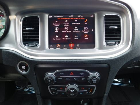 Used 2022 Dodge Charger SXT AWD image 14