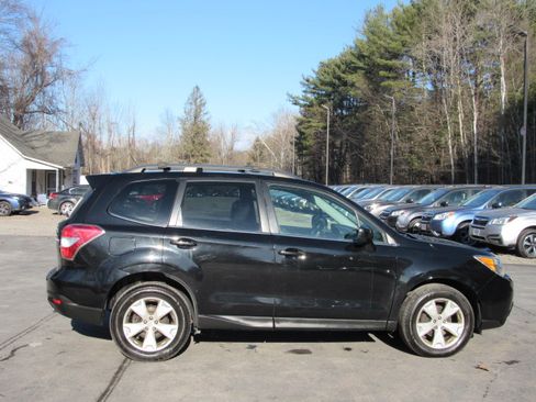 Used 2015 Subaru Forester 2.5i Limited AWD/4WD image 11
