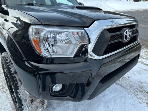 Used 2013 Toyota Tacoma image 11