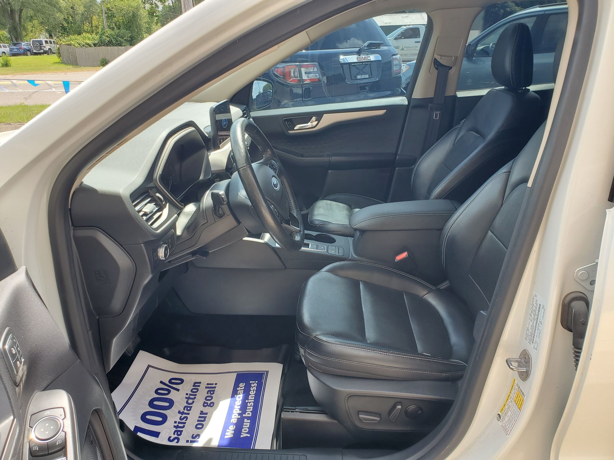 Used 2020 Ford Escape 4WD SEL image 4