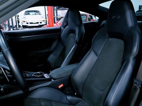 Used 2022 Porsche 911 Carrera 4 GTS image 20