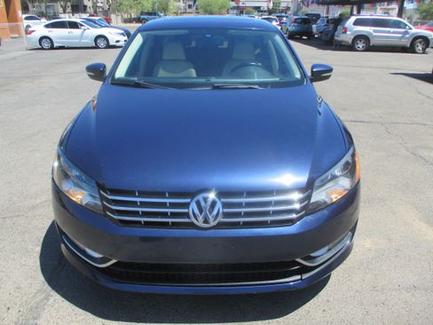 Used 2013 Volkswagen Passat 2.5 SEL FWD image 16