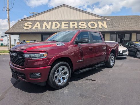 Used 2025 RAM 1500 4x4 Crew Cab Big Horn image 1