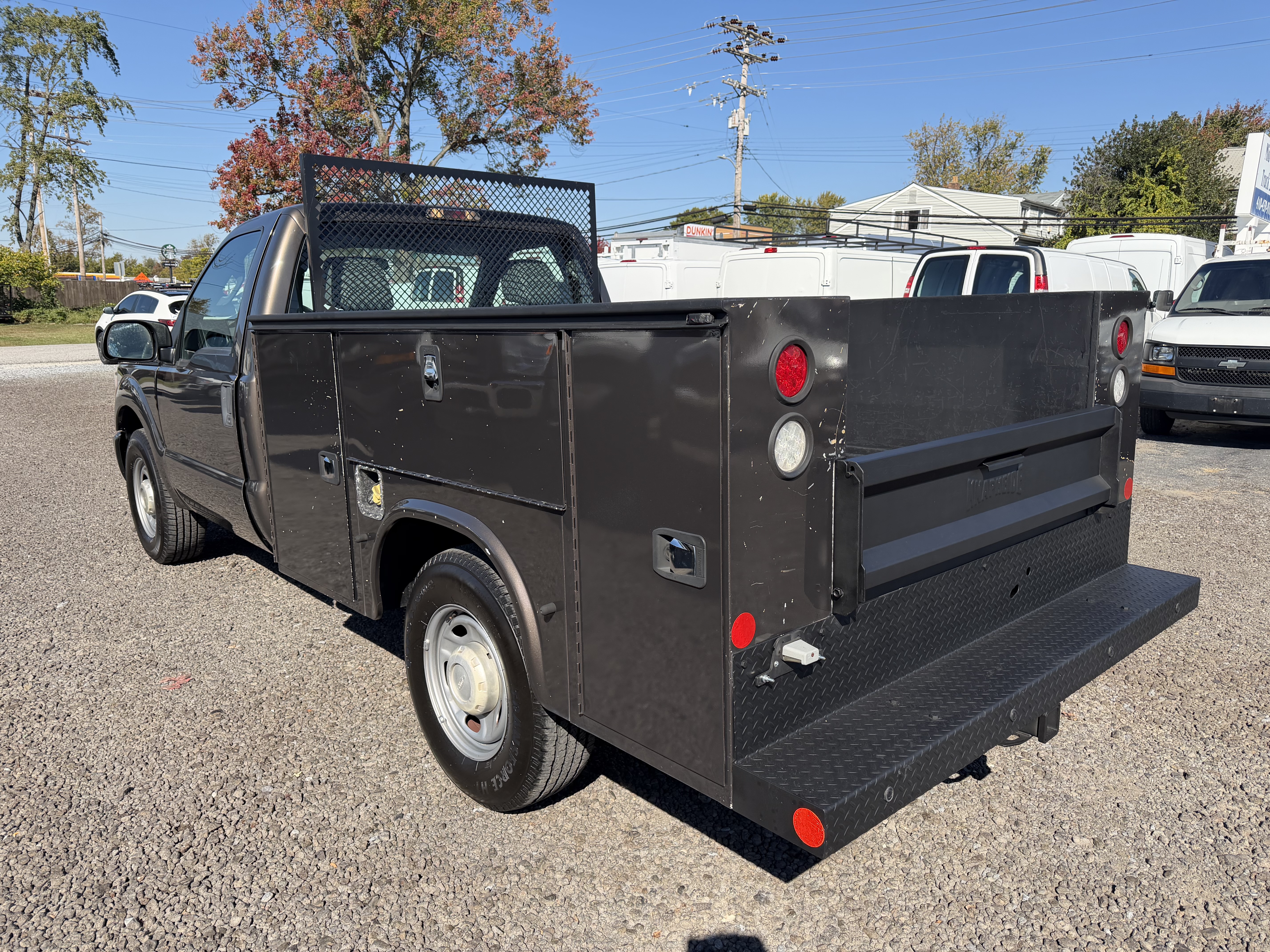 Used 2016 Ford F250 2WD Regular Cab Super Duty image 3