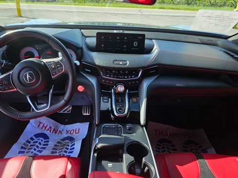 Used 2022 Acura TLX image 14
