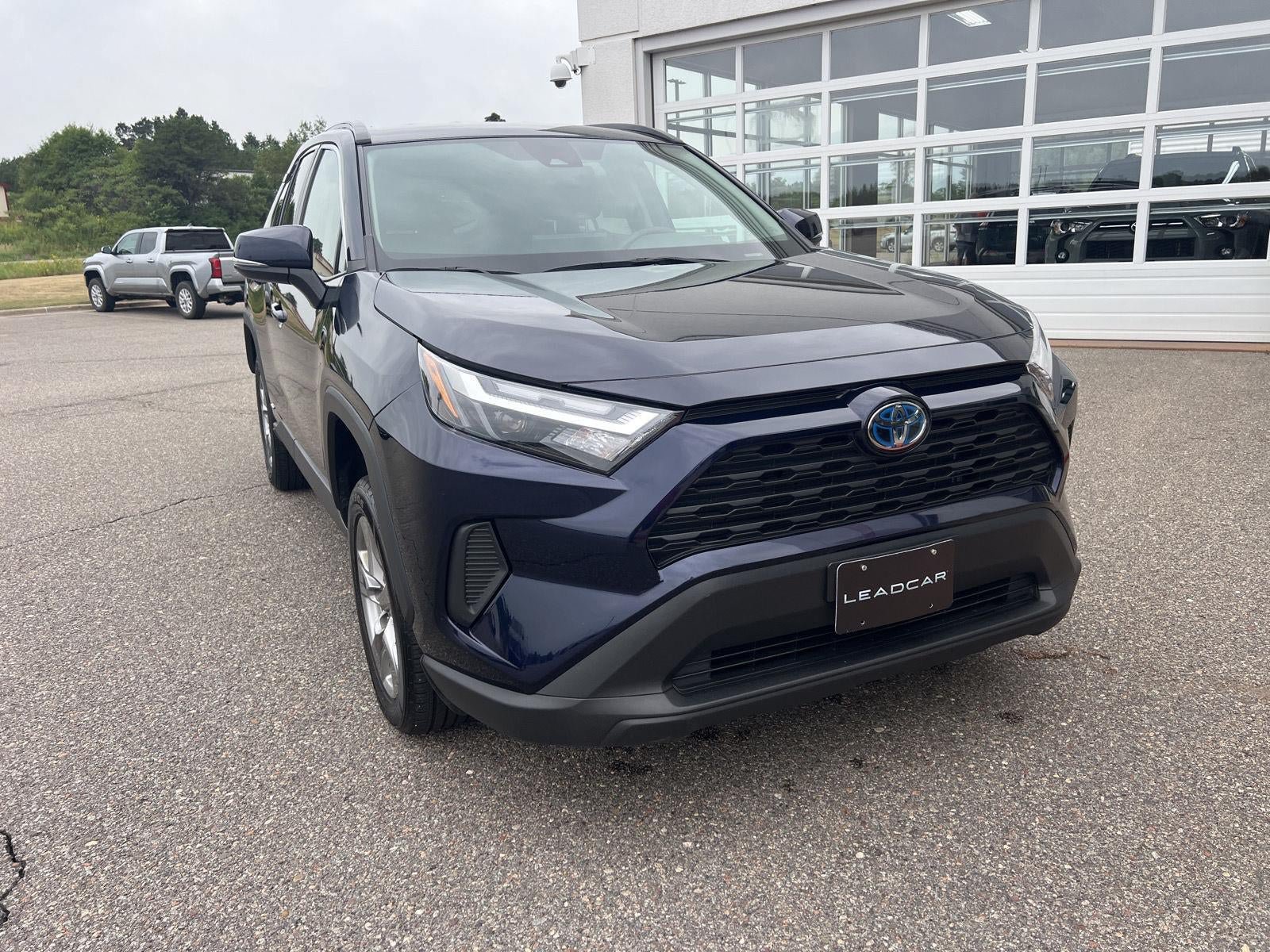 Used 2024 Toyota RAV4 XLE AWD/4WD image 7