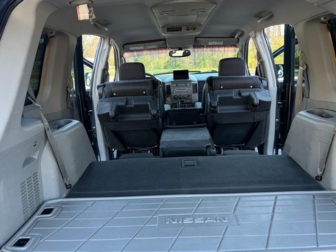 Used 2004 Nissan Armada SE image 13