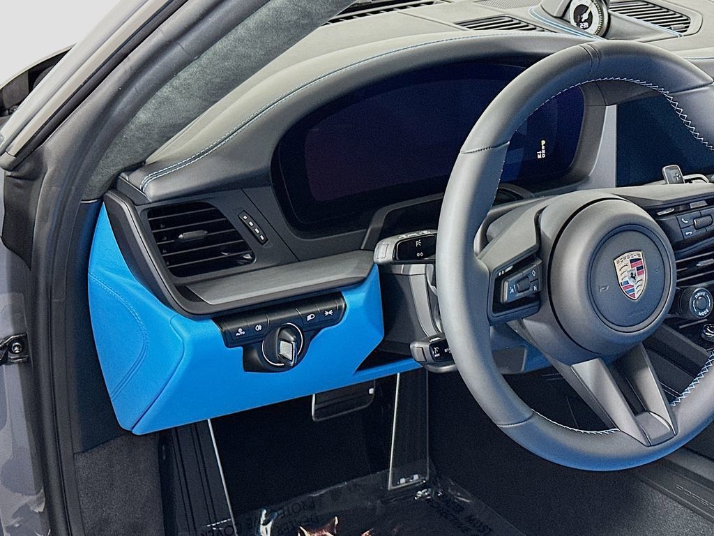 New 2026 Porsche 911 GT3 RWD image 11