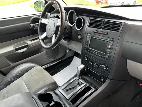 Used 2006 Dodge Charger SRT8 RWD image 14