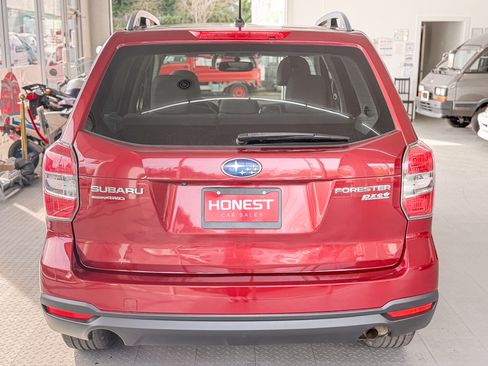 Used 2014 Subaru Forester 2.5i Premium image 5