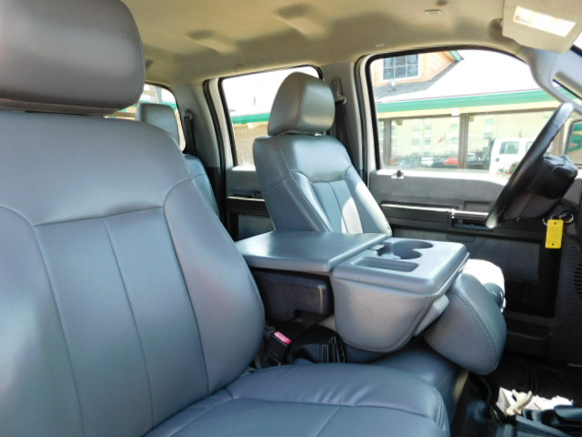 Used 2012 Ford F350 4x4 Crew Cab DRW Super Duty image 22