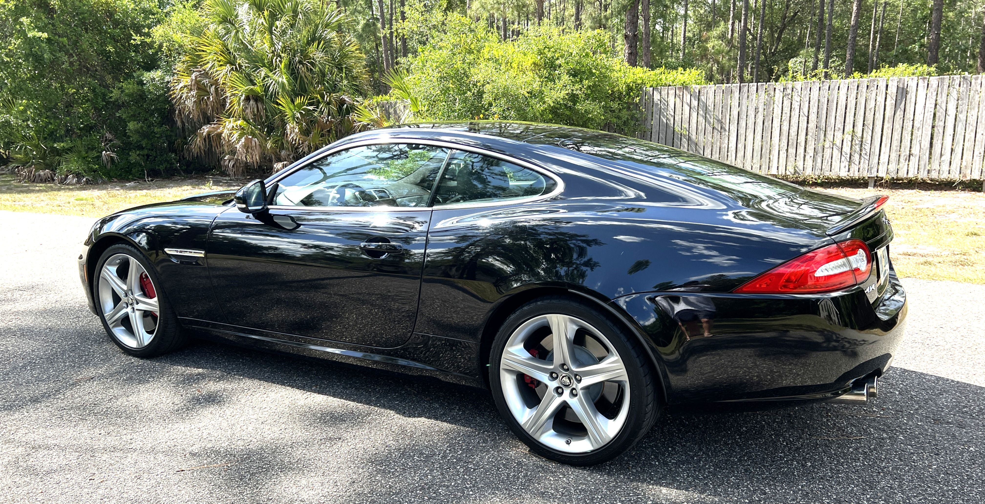 Used 2013 Jaguar XK R Coupe RWD image 5