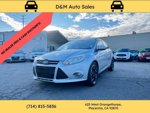 Used 2012 Ford Focus SE image 1