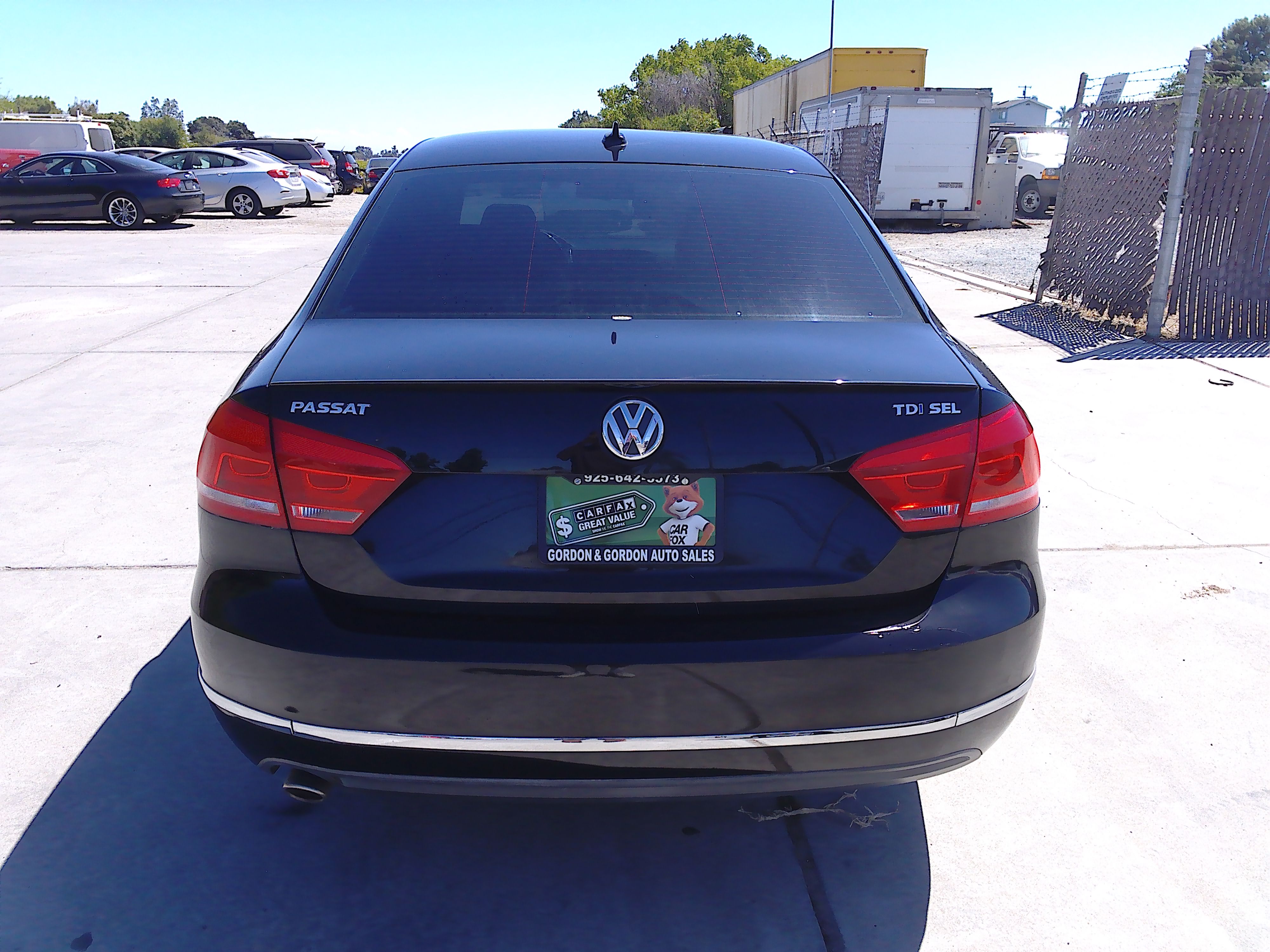 Used 2015 Volkswagen Passat TDI FWD image 6